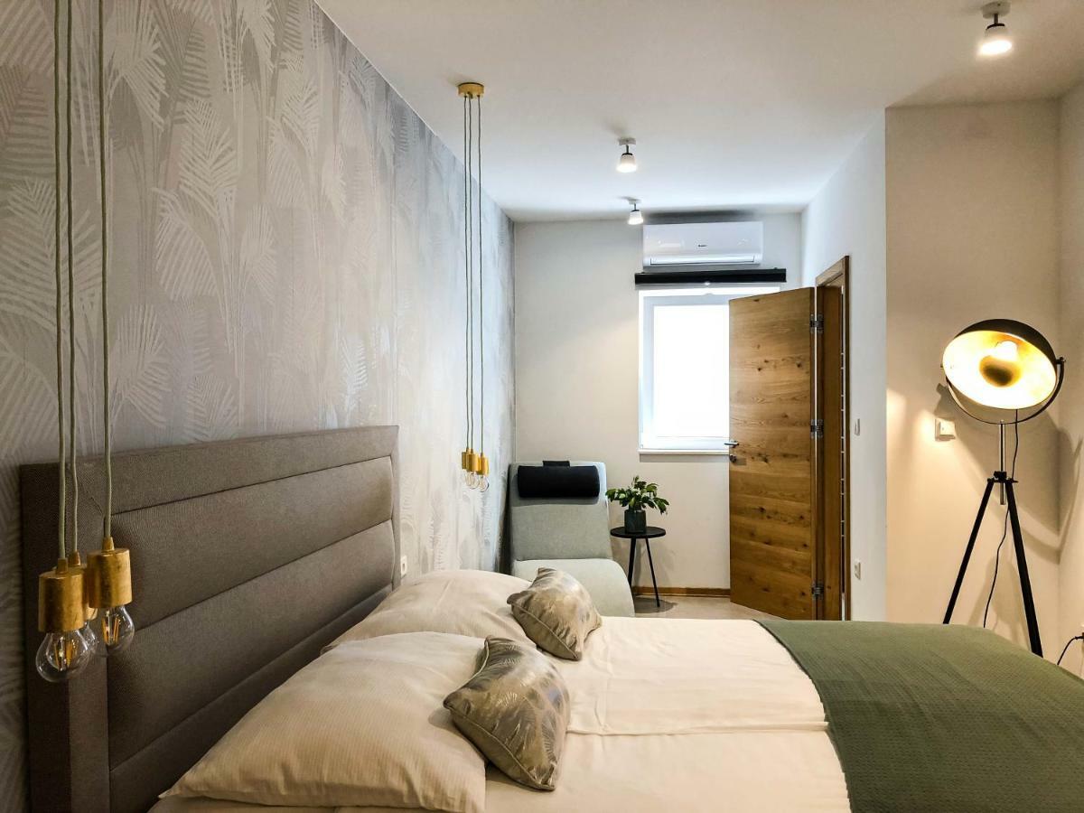 Apartments Melani Hvar Хвар Екстер'єр фото